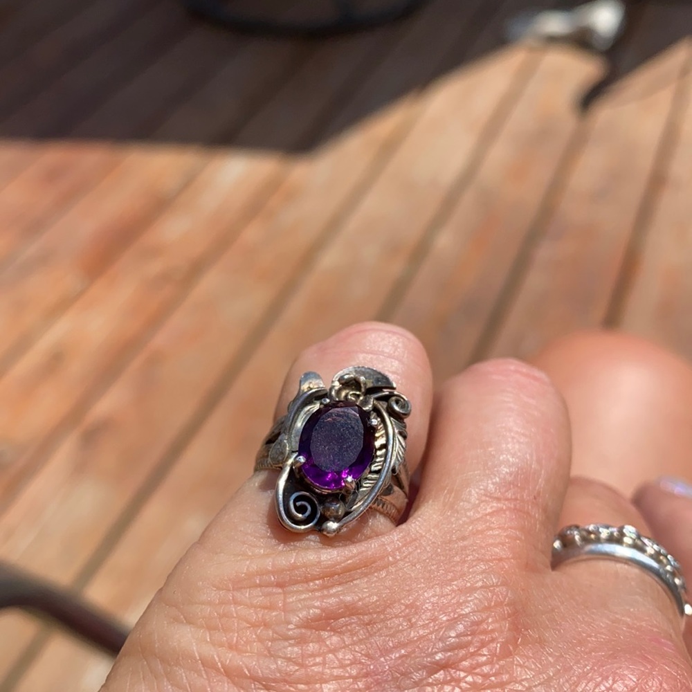 Vintage Sterling silver amethyst ring size 5